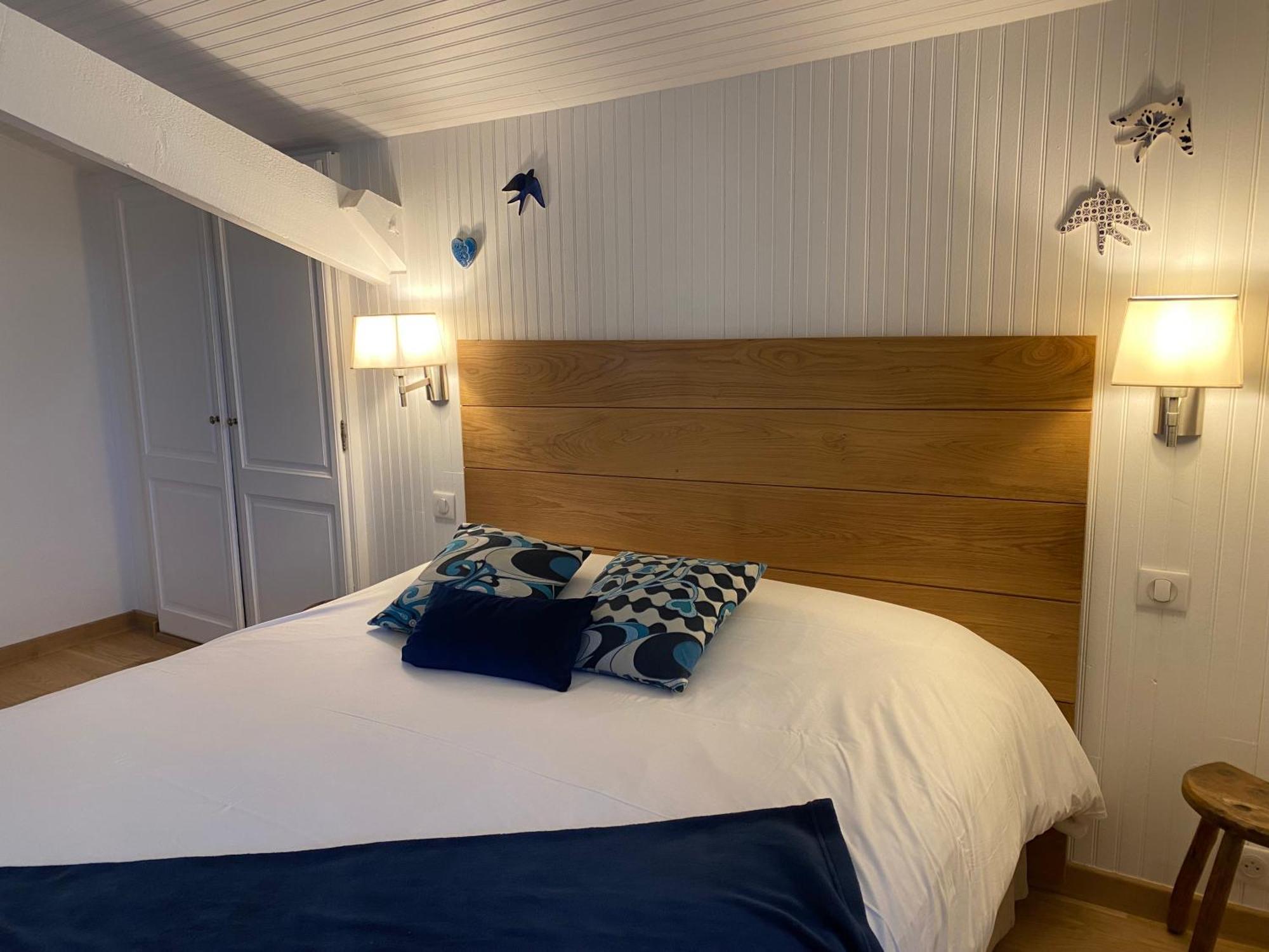 Le Clos Pastel Chambres D'Hotes & Gite Virac Exterior photo