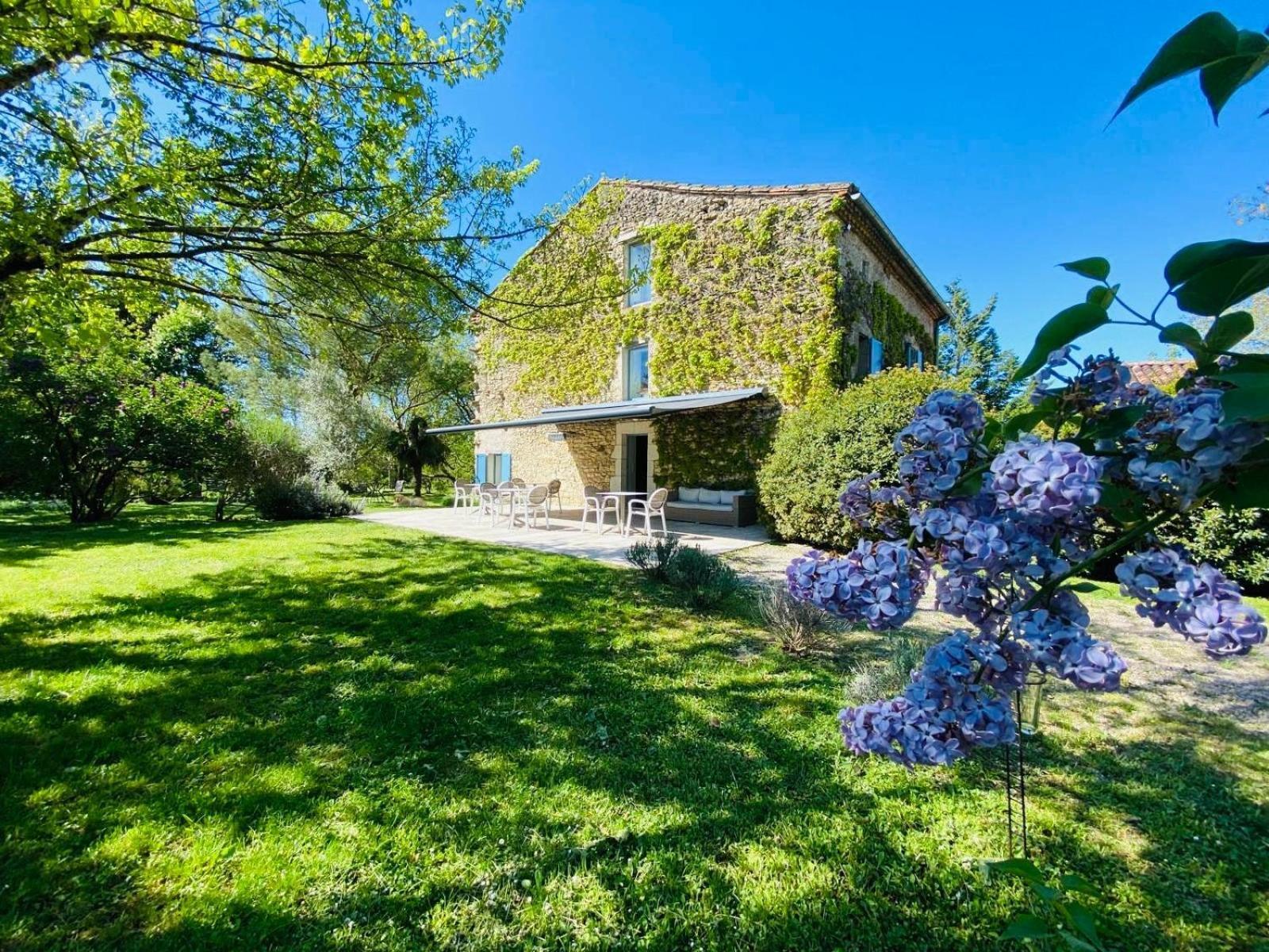 Le Clos Pastel Chambres D'Hotes & Gite Virac Exterior photo